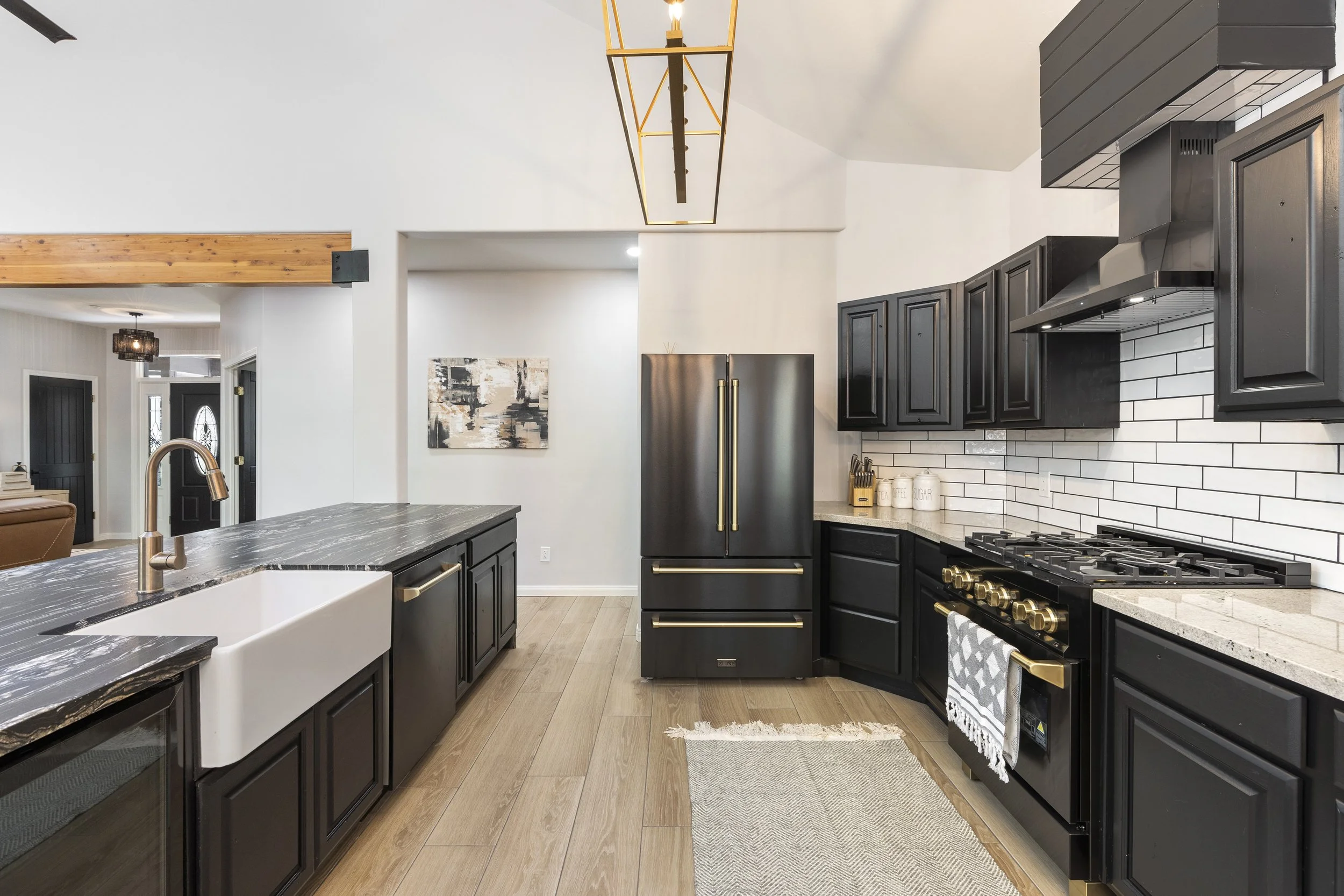 10-cassandra blvd home.JPG