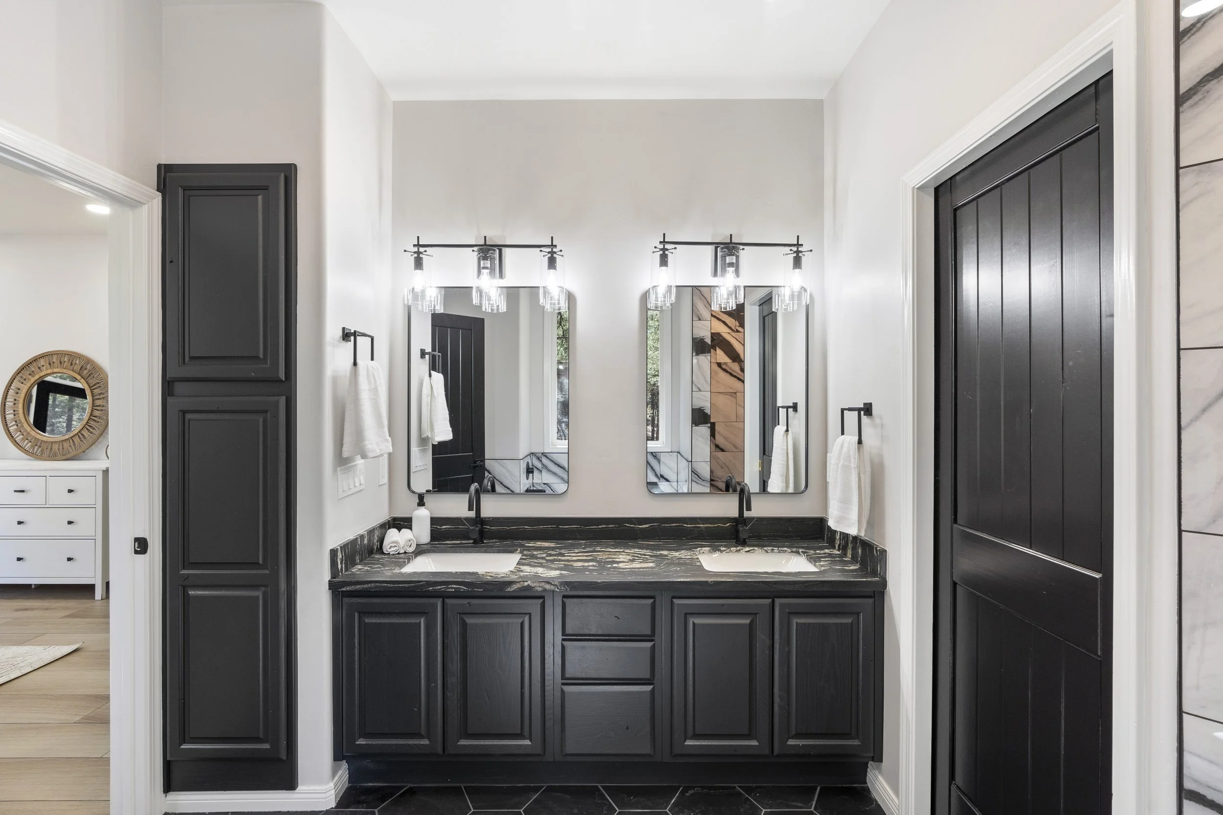 15-cassandra blvd home.JPG