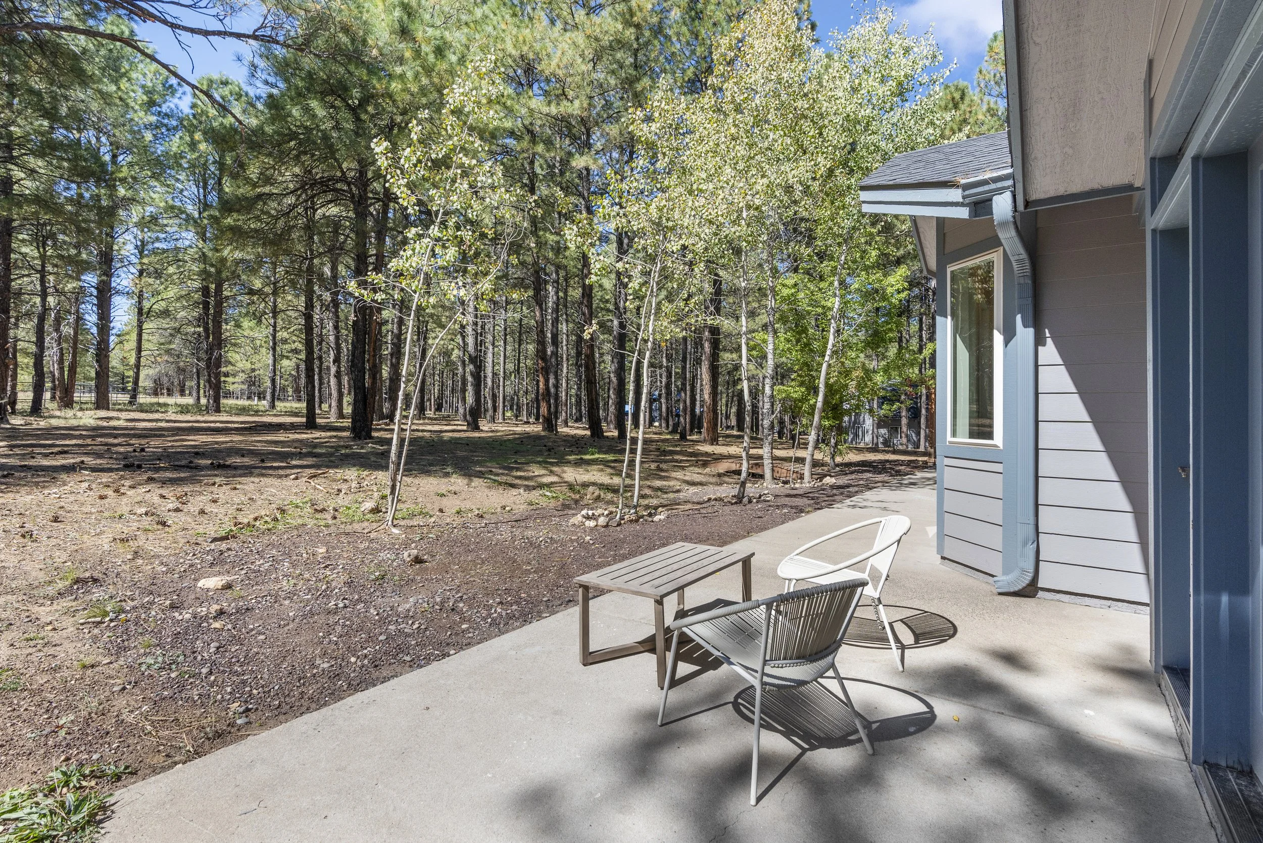 30-cassandra blvd home.JPG