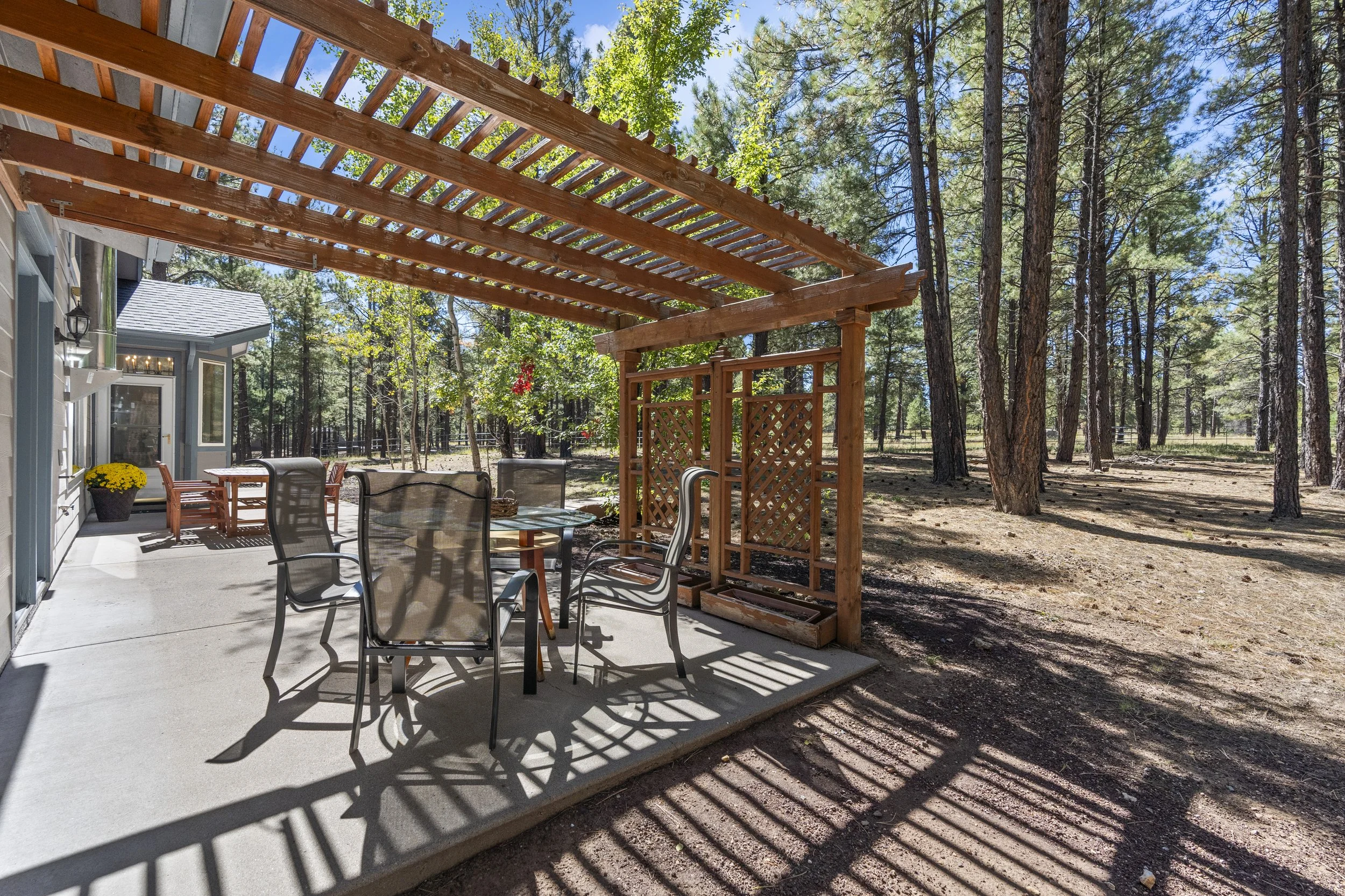 31-cassandra blvd home.JPG