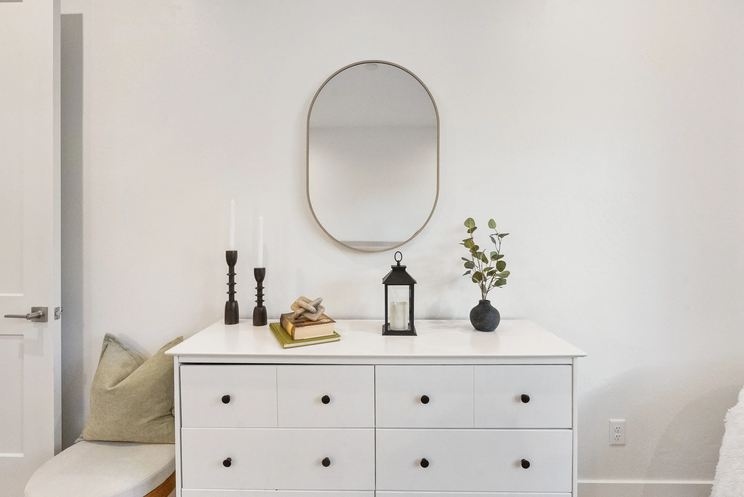 CDR 35- Interior (17).JPEG