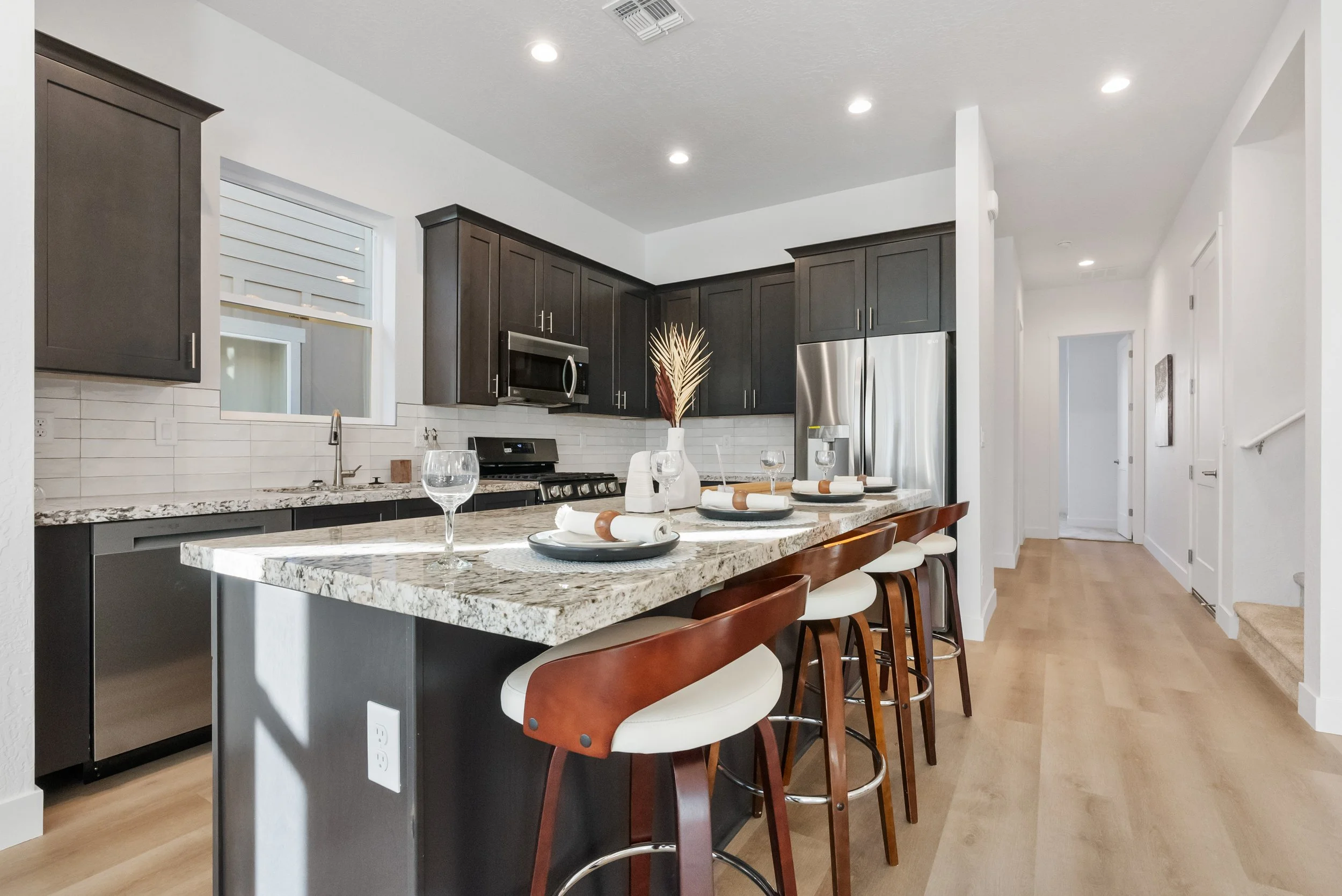 CDR 39 - Interior (21).JPEG