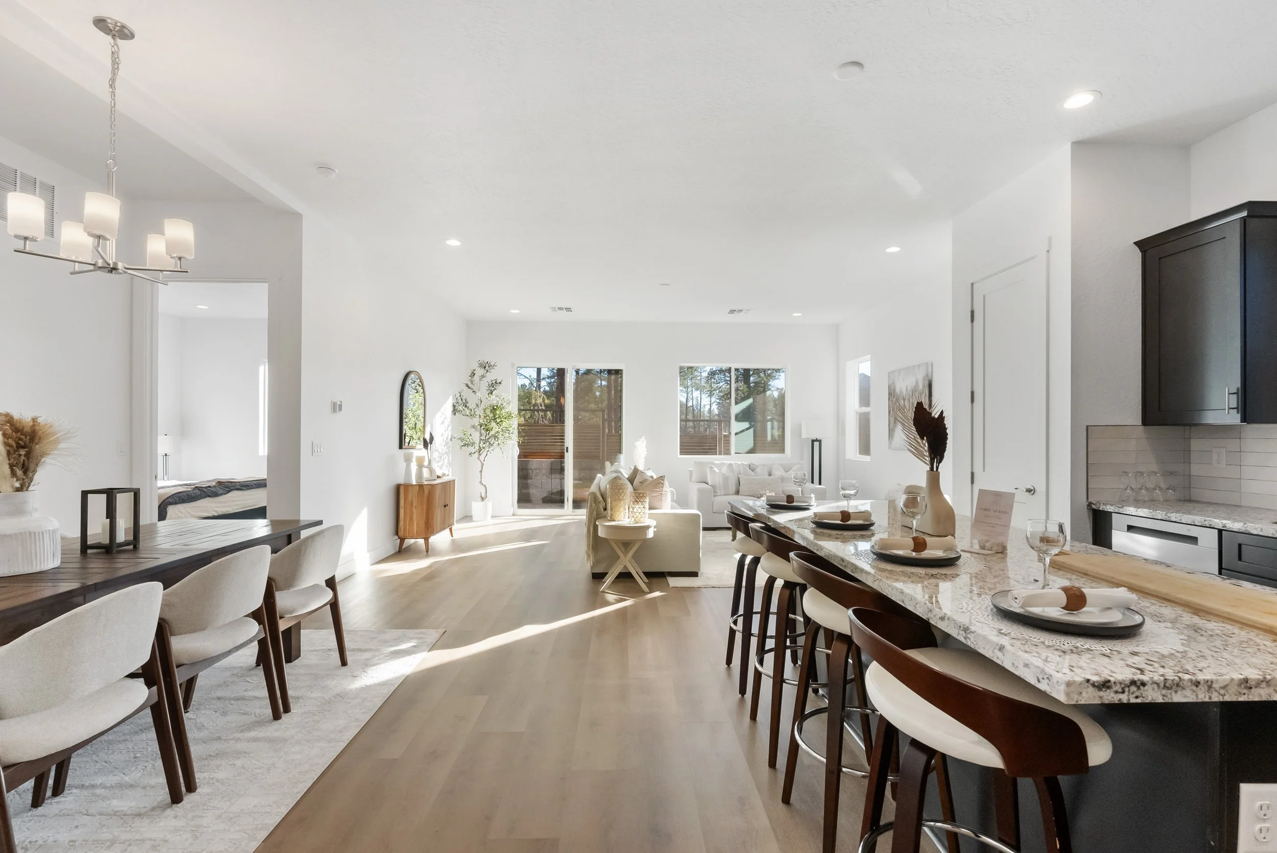 CDR 39 - Interior (22).JPEG