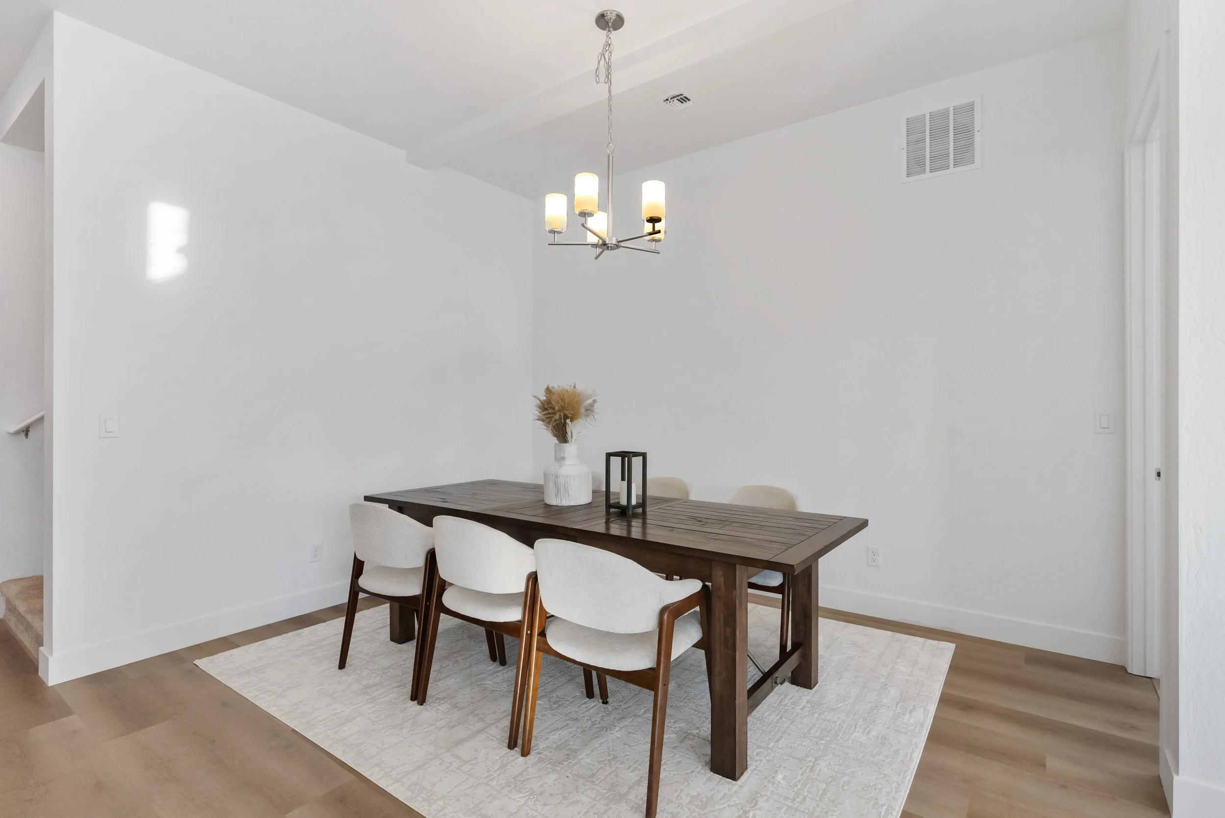 CDR 39 - Interior (3).JPEG