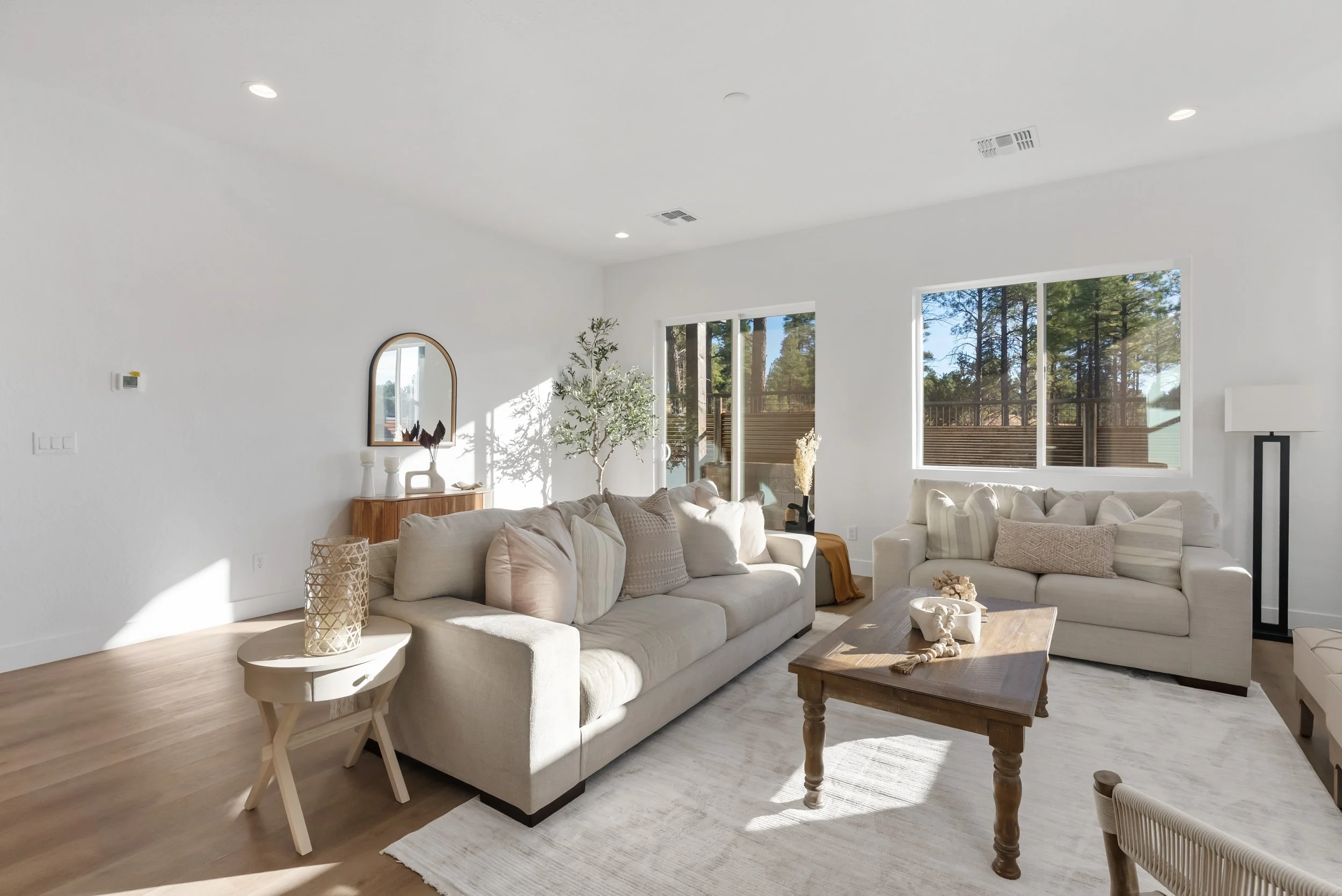 CDR 39 - Interior (9).JPEG